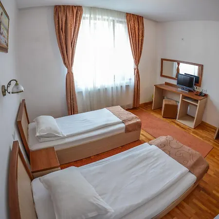 Hotel Posada Szálloda Râmnicu Vâlcea